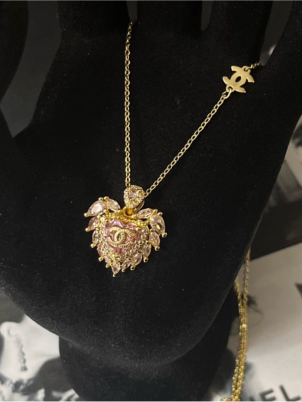 CHANEL Gold-Tone Heart Pendant Necklace with Pink Crystals